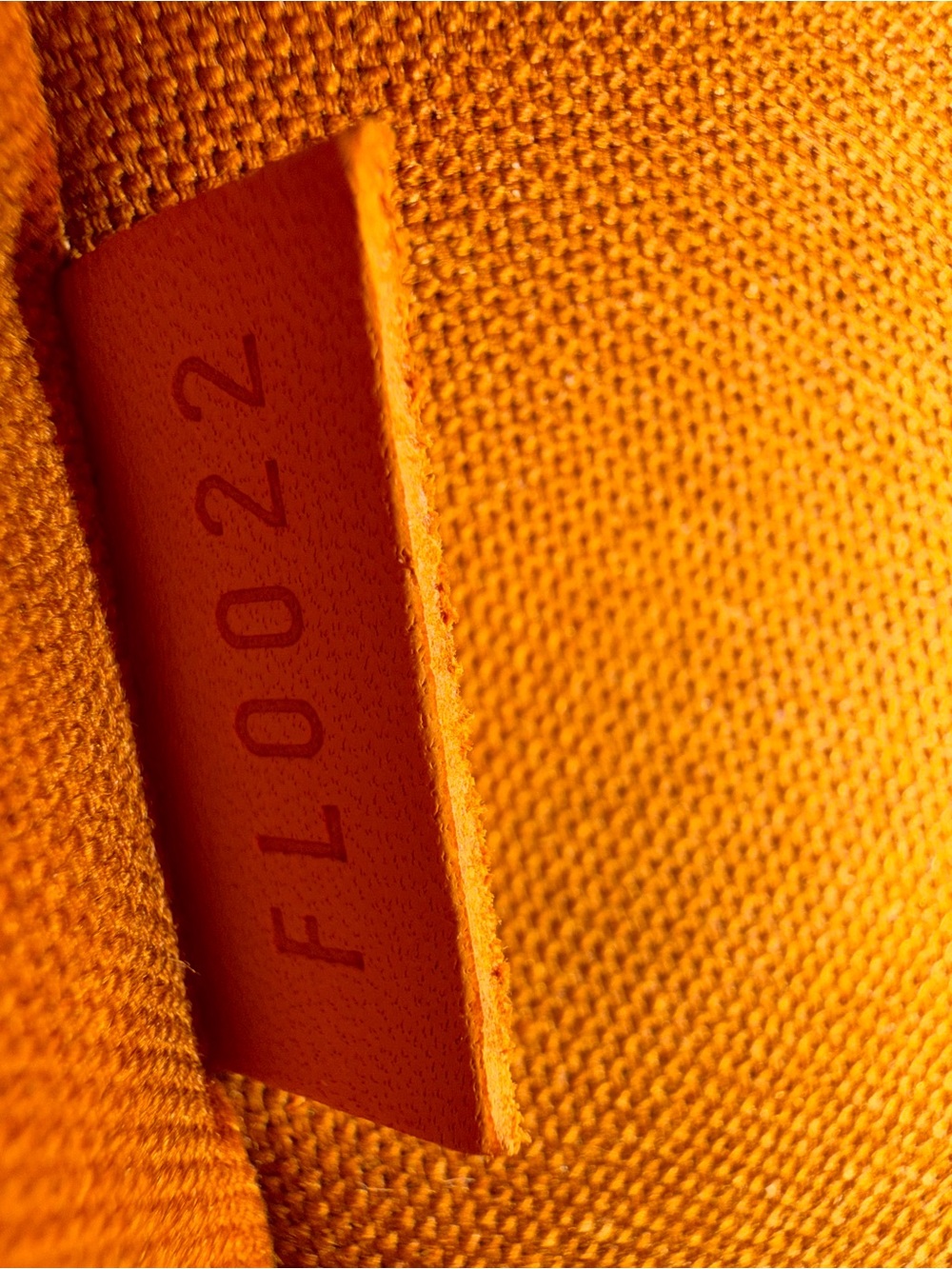 Louis Vuitton Alma PM - Picture 10 of 12